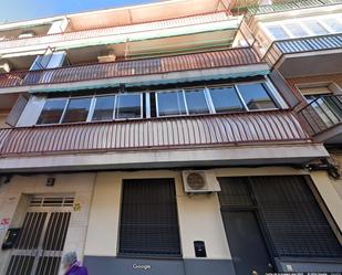 Vista exterior de Pis en venda en  Madrid Capital amb Jardí privat, Terrassa i Balcó