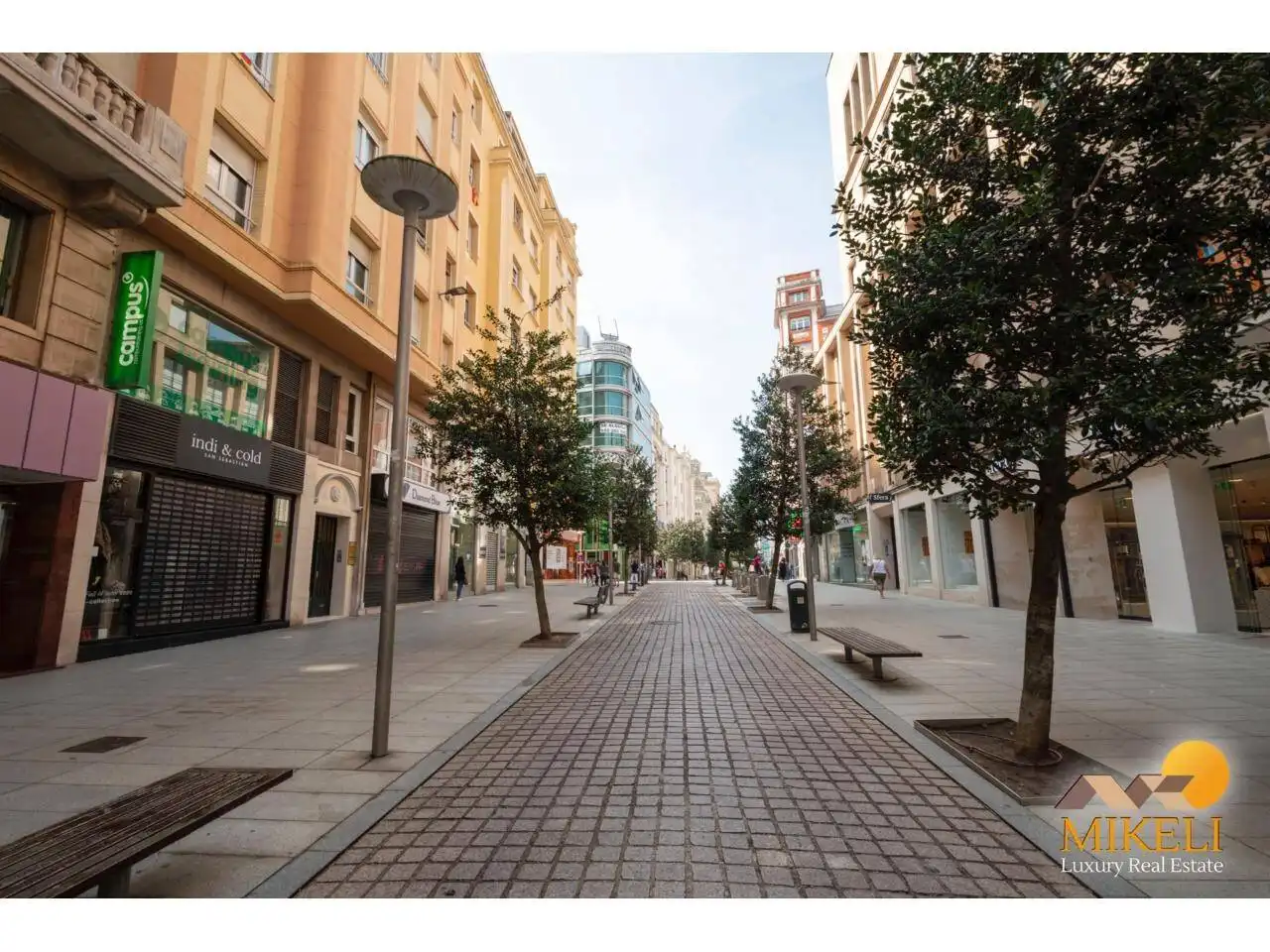 Locale commerciale in vendita a Calle Juan de Herrera, imagen 4