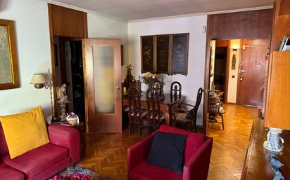 Living room of Flat for sale in  Madrid Capital  with Air Conditioner, Heating and Terrace