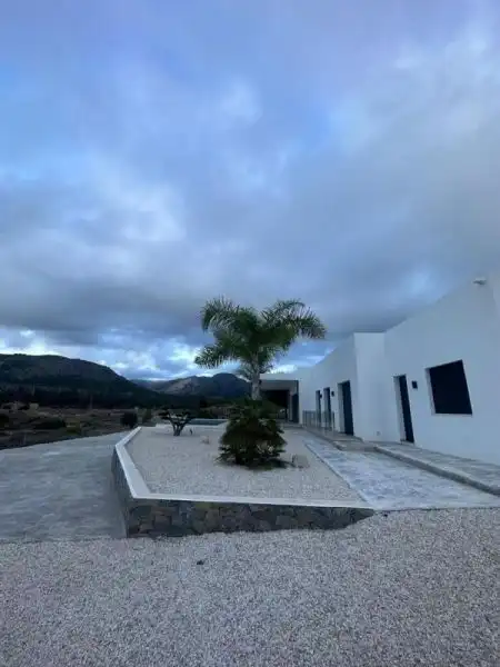 Chalet con piscina en venta en El Pinós / Pinoso, imagen 25