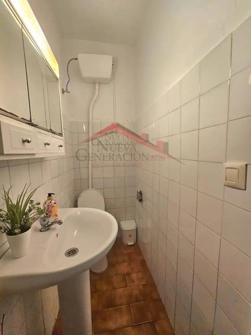 Bathroom of Houses for sale in Conil de la Frontera