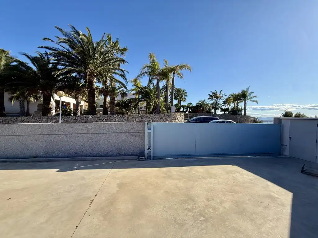 Casa o chalet en venta en Calle Tombatossals, La Renegà-Torre Bellver-Les Platgetes
