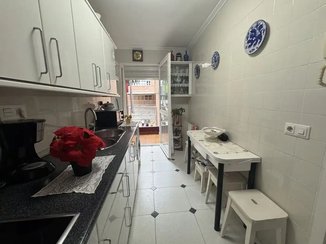 Appartamento con terrazza in vendita a Bergara