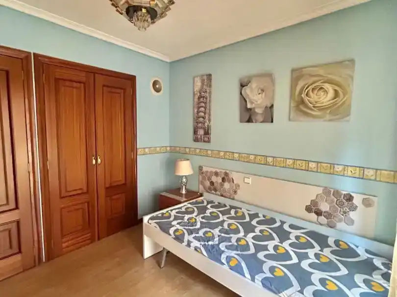 Habitación de Piso en venta en Ávila Capital con Balcón