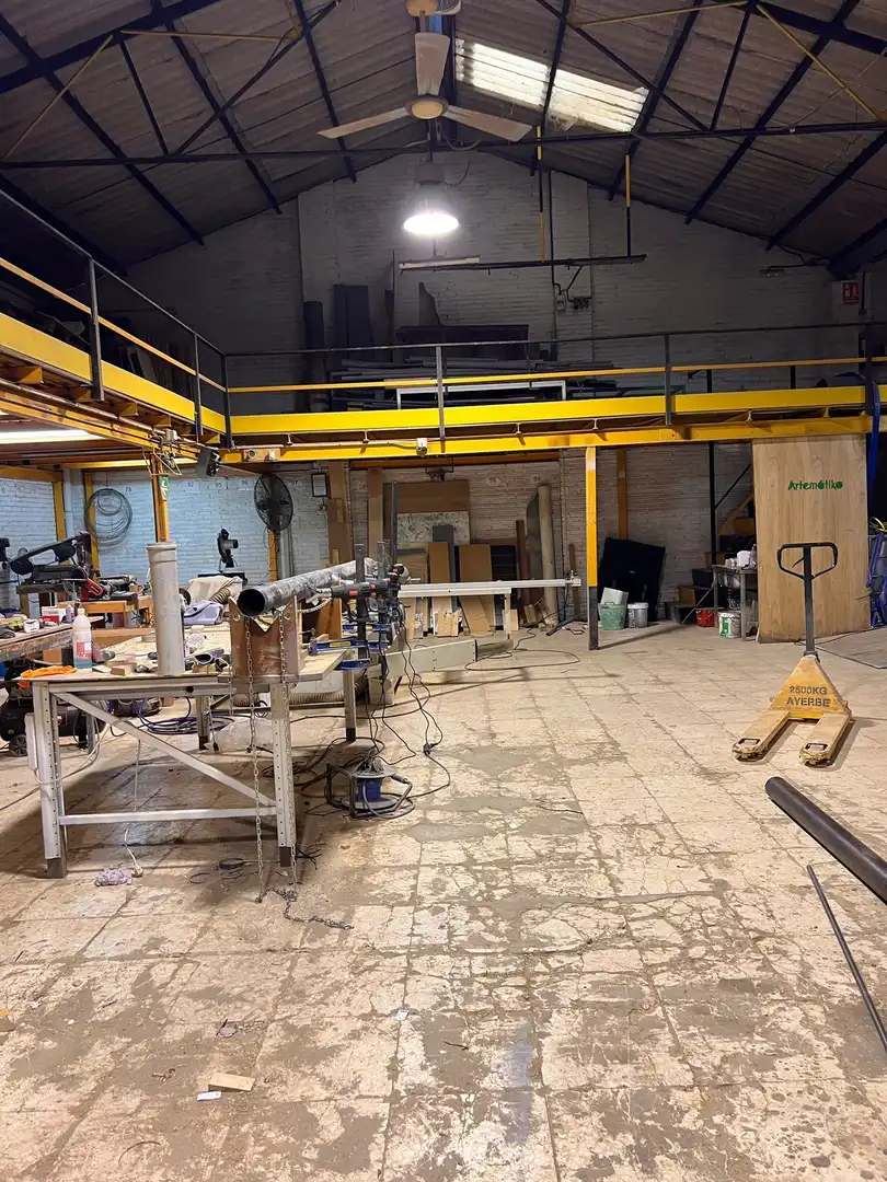 Nave industrial de alquiler en Brazo del Gitano, La Cruz