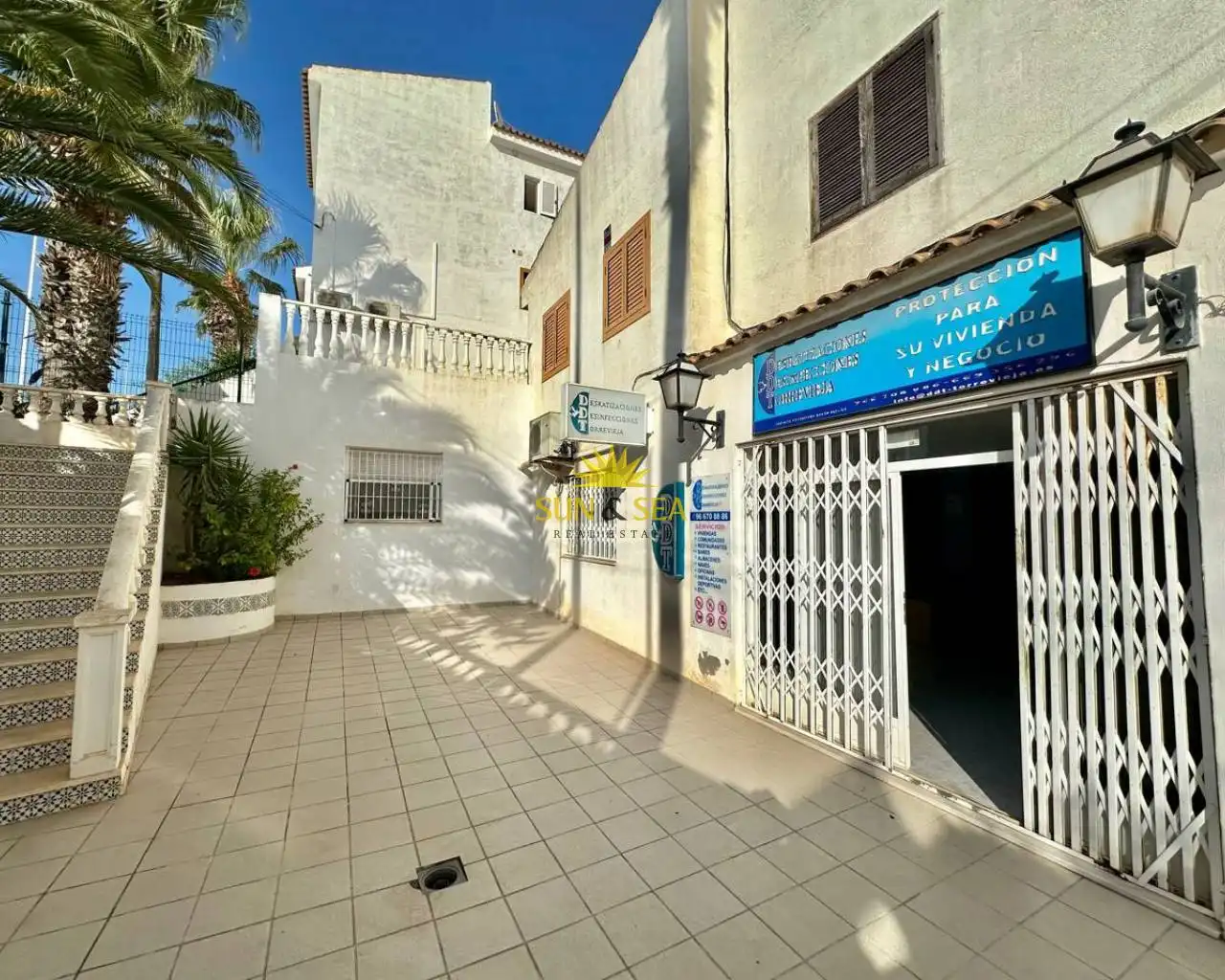 Außenansicht von Büro zur Miete in Torrevieja