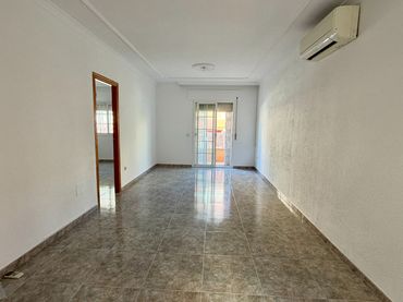 Wohnung mit Aufzug zum Verkauf in Calle Orfeo