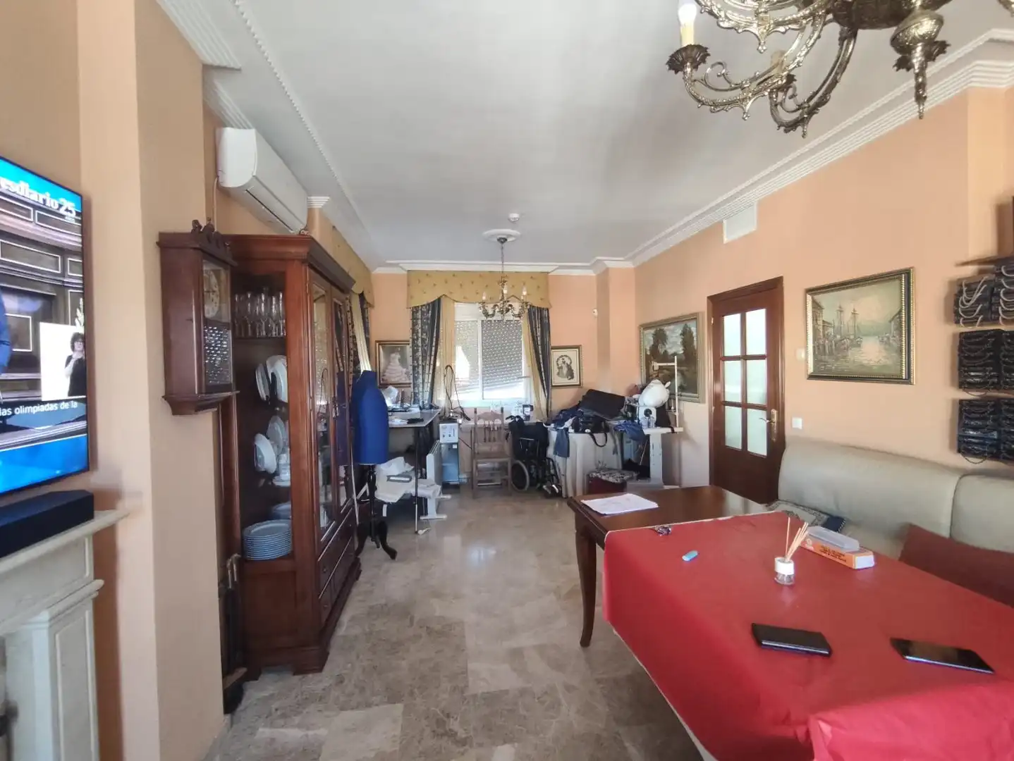 Esszimmer von Haus oder Chalet zum Verkauf in Gines mit Klimaanlage, Heizung und Schwimmbad