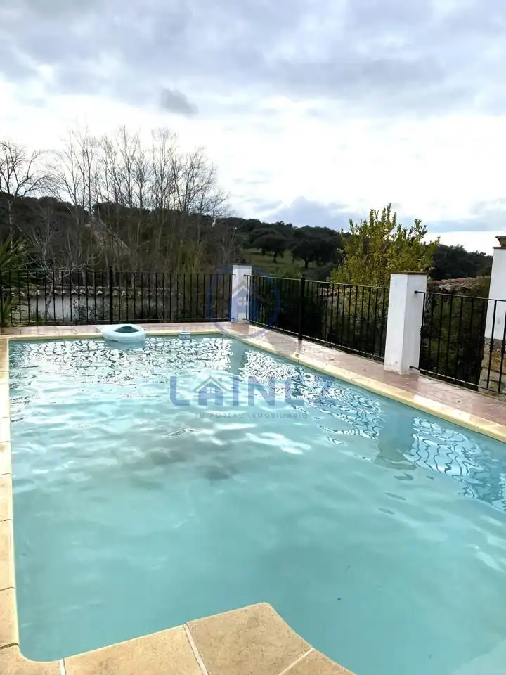 Piscina de Casa o chalet en venta en Fuente Obejuna con Aire acondicionado, Jardín privado y Terraza