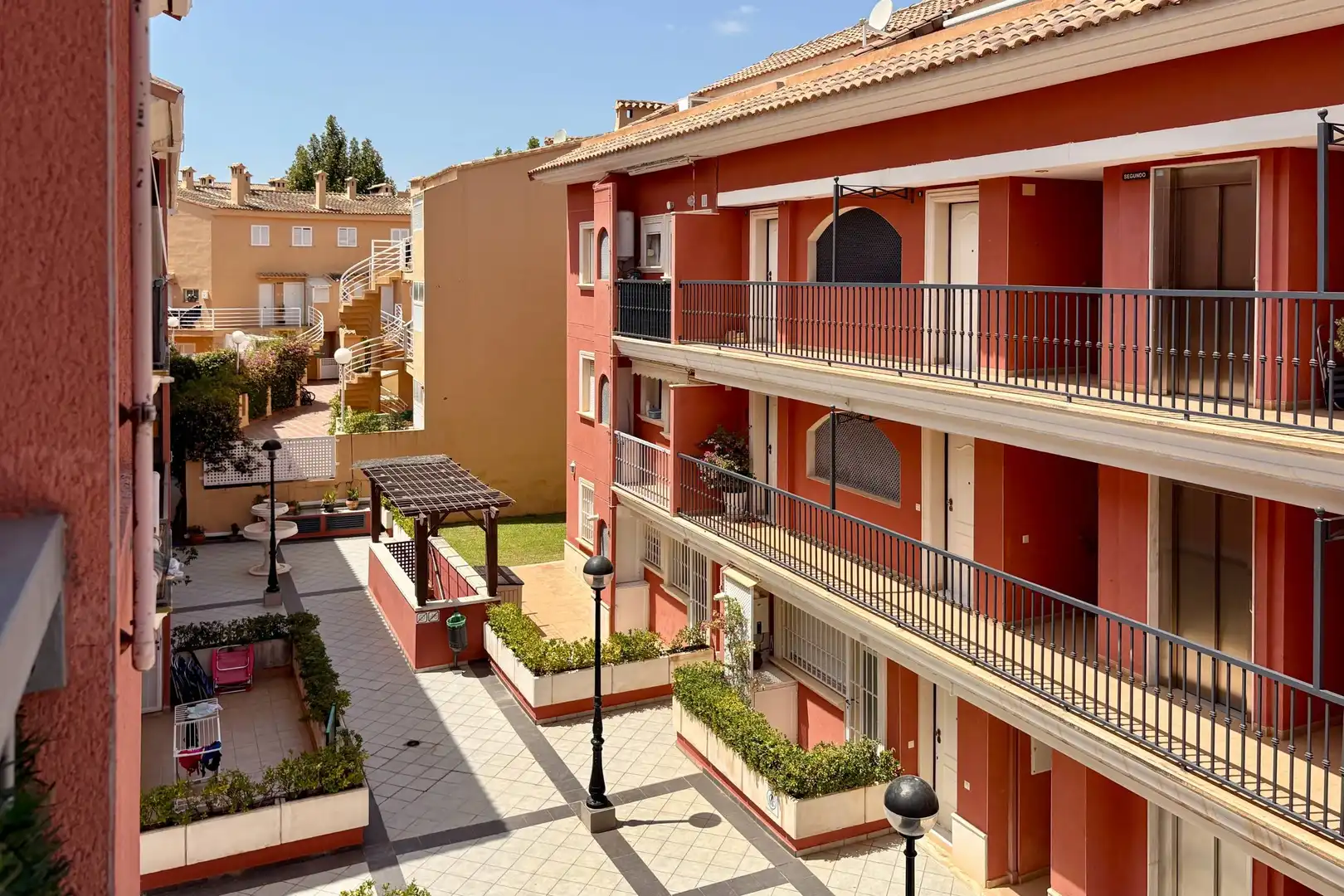 Vista exterior de Àtic en venda en Jávea / Xàbia amb Aire condicionat, Calefacció i Jardí privat
