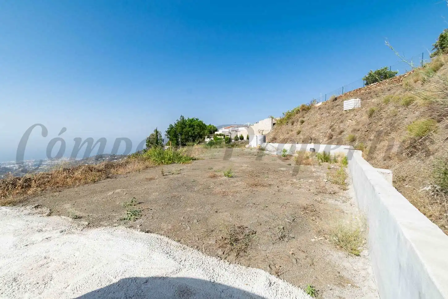 Rustikales Grundstück zum Verkauf in Torrox Pueblo