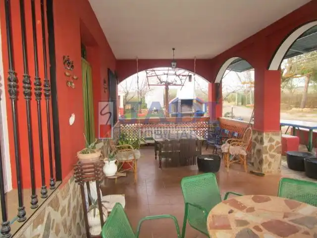 Casa rústica amb piscina en venda a Valdepeñas, imagen 6
