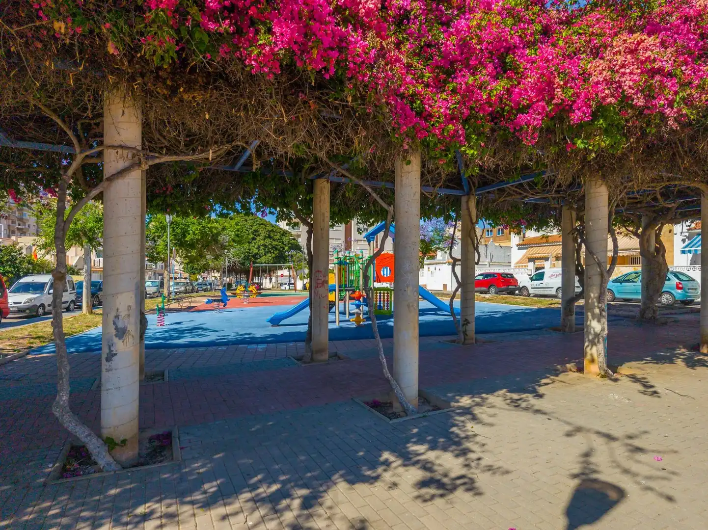 Vista exterior de Casa o chalet en venta en Torrevieja con Aire acondicionado, Jardín privado y Amueblado