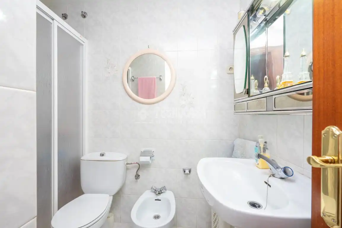 Baño de Piso en venta en Colmenar Viejo con Trastero y Balcón