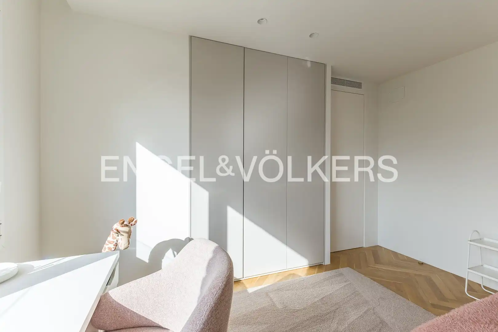 Habitación de Piso en venta en Barcelona con Aire acondicionado, Calefacción y Jardín privado