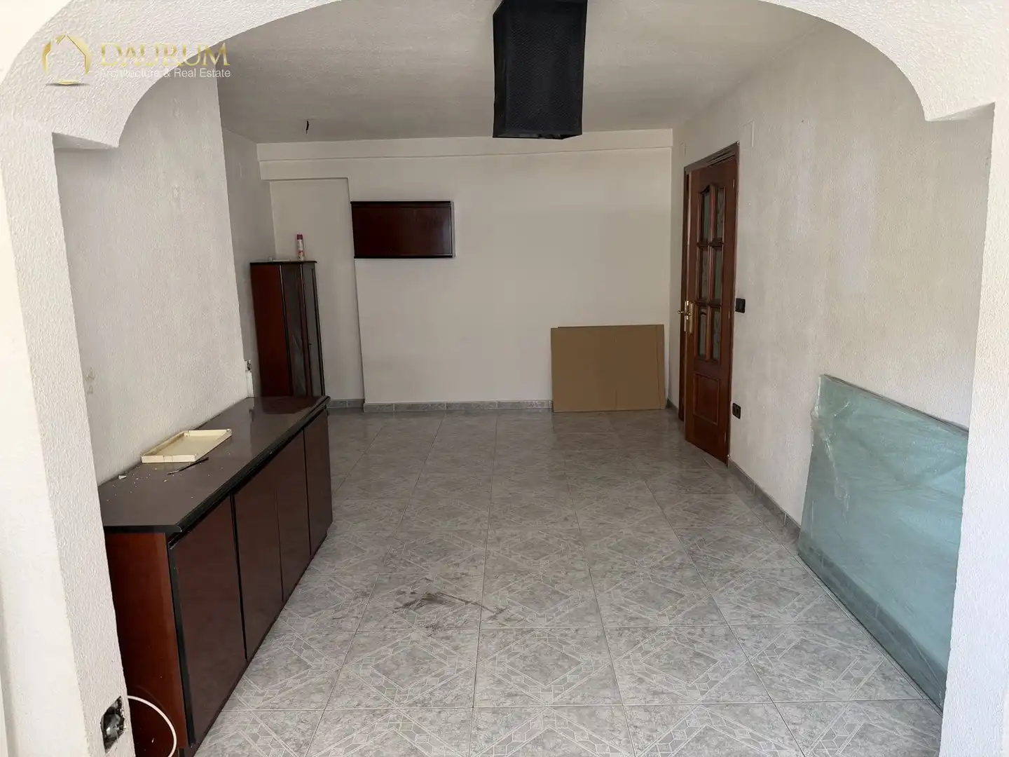 Wohnung zum Verkauf in Móstoles mit Klimaanlage, Heizung und Terrasse