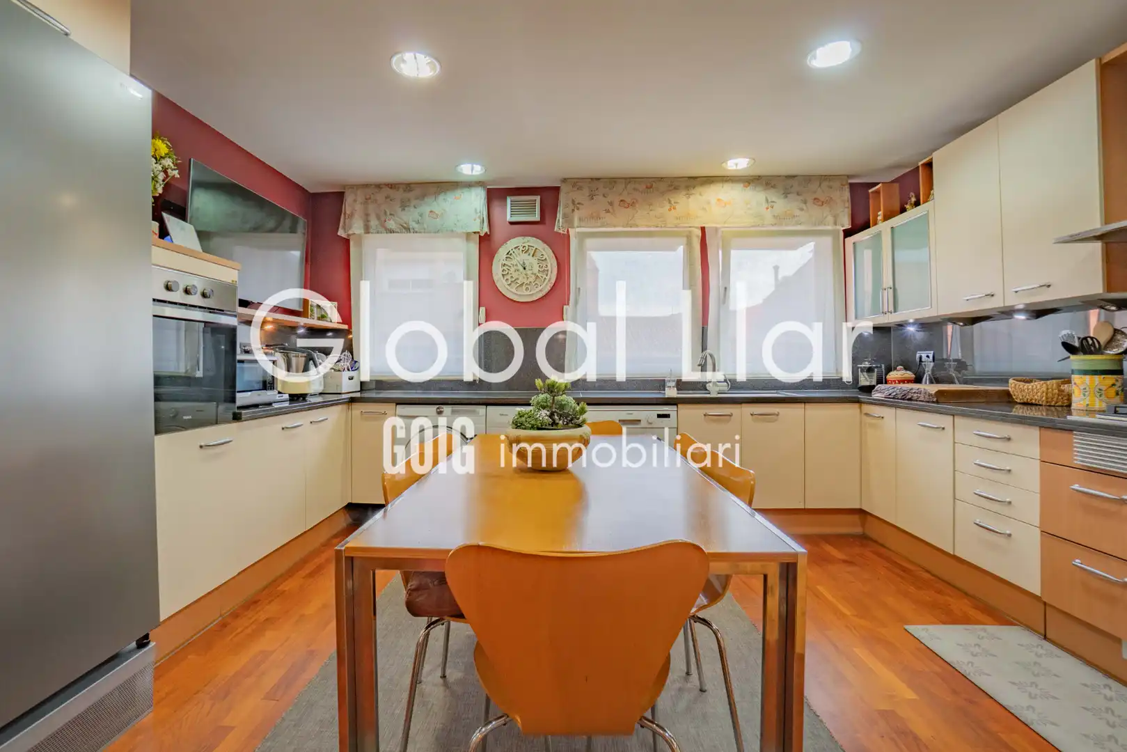 Detached homes for sale in Carrer de Joanot Martorell, Gràcia