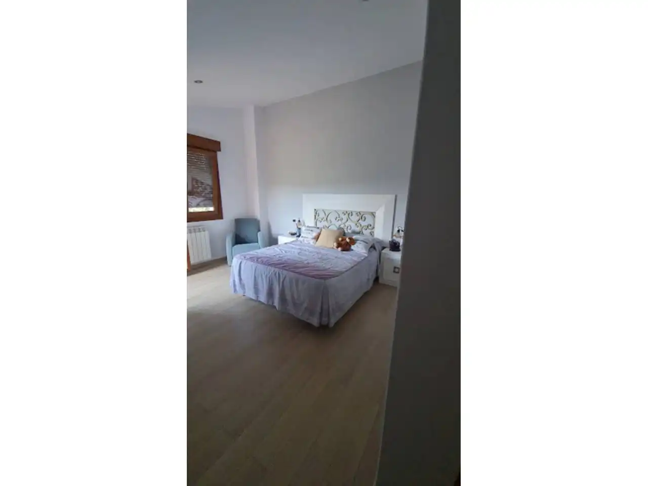 Dormitori de Casa o xalet en venda en Sanxenxo amb Calefacció, Jardí privat i Parquet