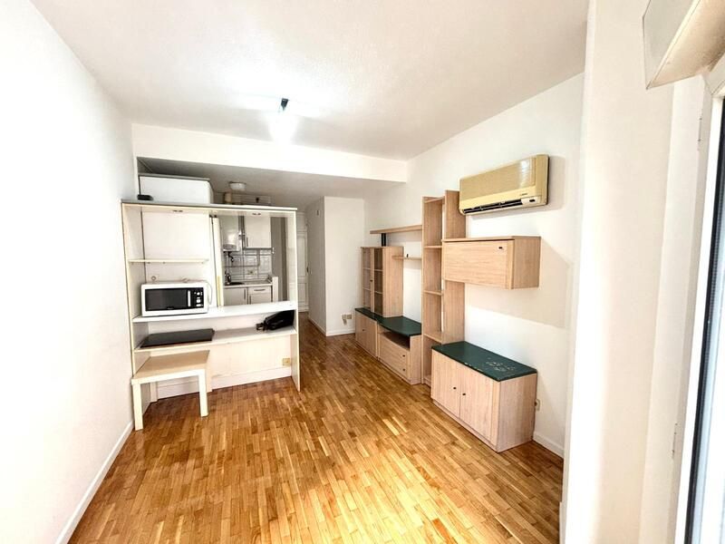 Cocina de Piso en venta en  Madrid Capital con Aire acondicionado y Calefacción