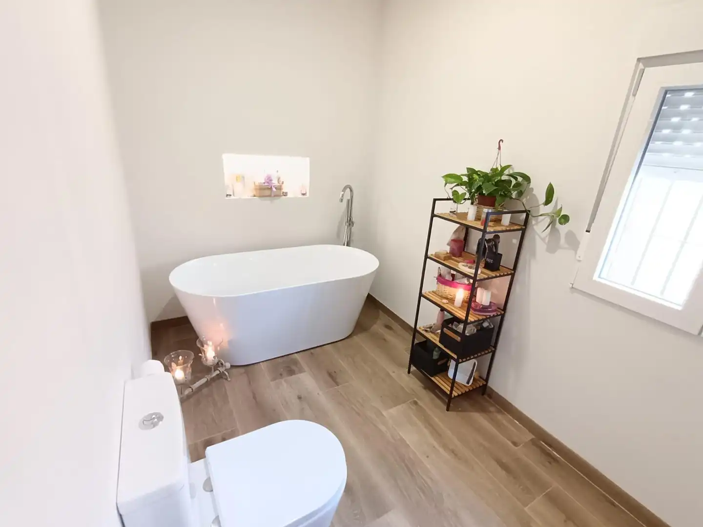 Bathroom of Country homes for sale in Córdoba  with Heating, Terrace and Storage room