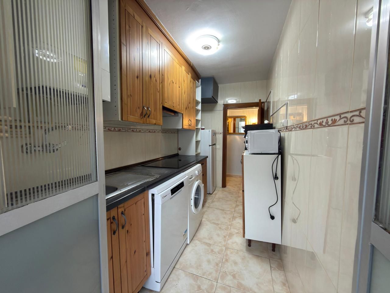 Piso de alquiler en De Los Gallegos, Valdebernardo - Valderribas