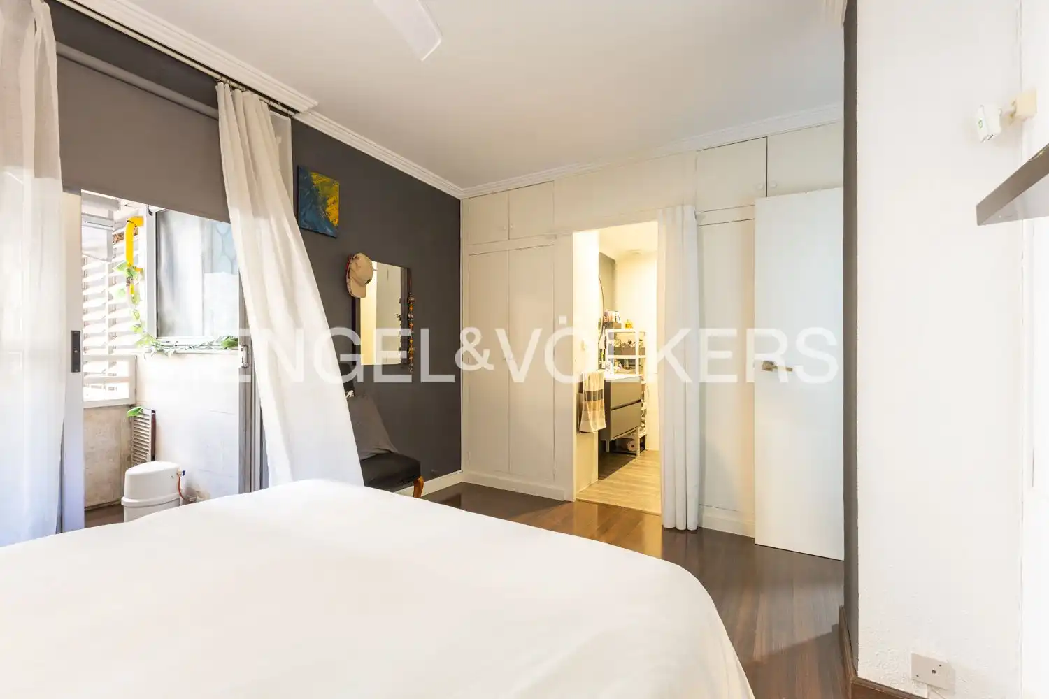Schlafzimmer von Wohnung zum Verkauf in Valencia mit Klimaanlage, Heizung und Parkett