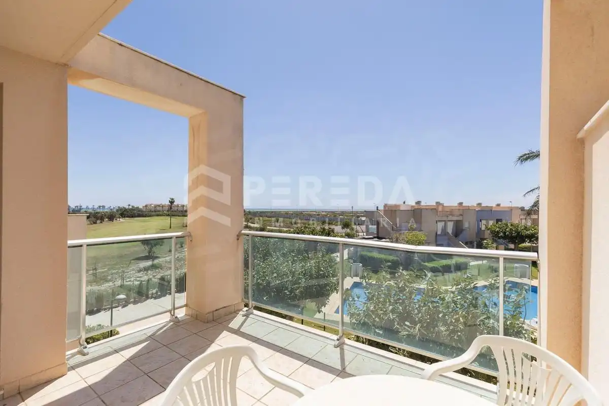 Terrasse von Wohnung zum Verkauf in Roquetas de Mar mit Klimaanlage, Terrasse und Möbliert