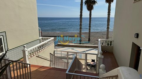 Duplex directamente en la playa