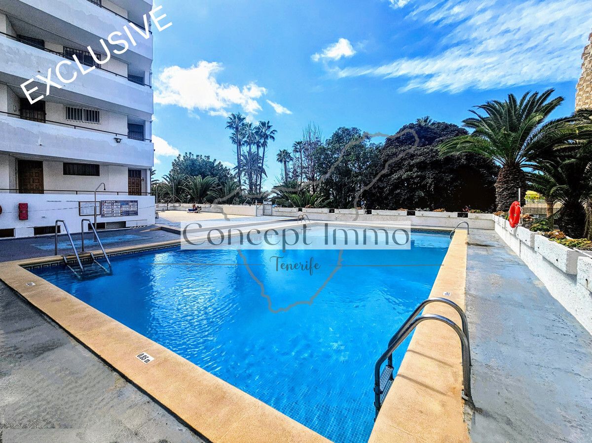 Swimming pool of Flat for sale in Arona  with Balcony, Alarm and Community pool