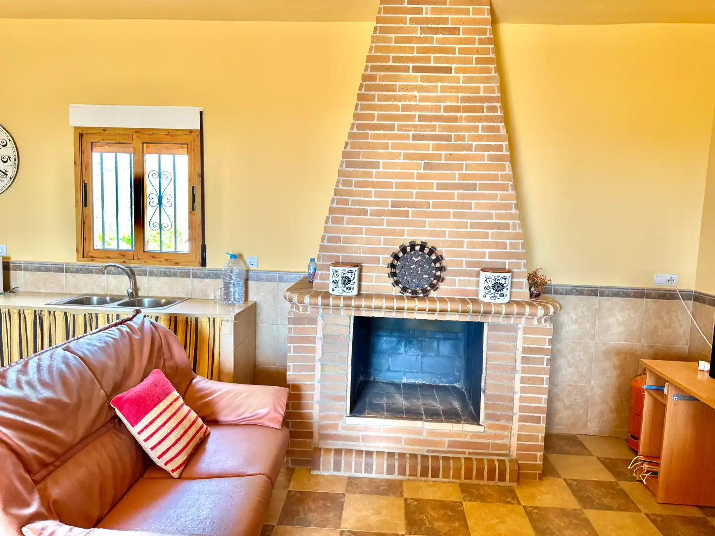 Living room of Country homes for sale in Albondón  with Private garden, Terrace and Storage room