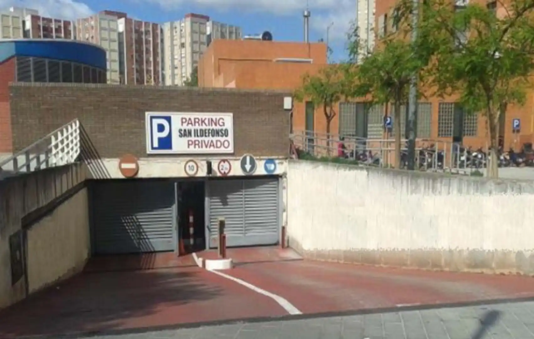 Parking de Garaje de alquiler en Cornellà de Llobregat