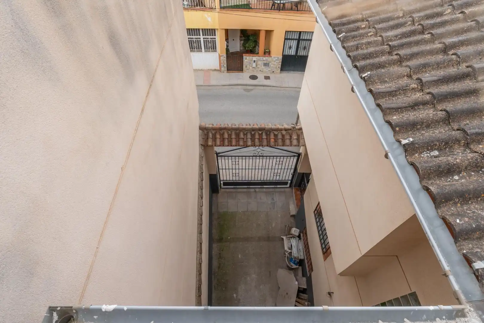 Vista exterior de Casa o chalet en venta en Alfacar con Terraza