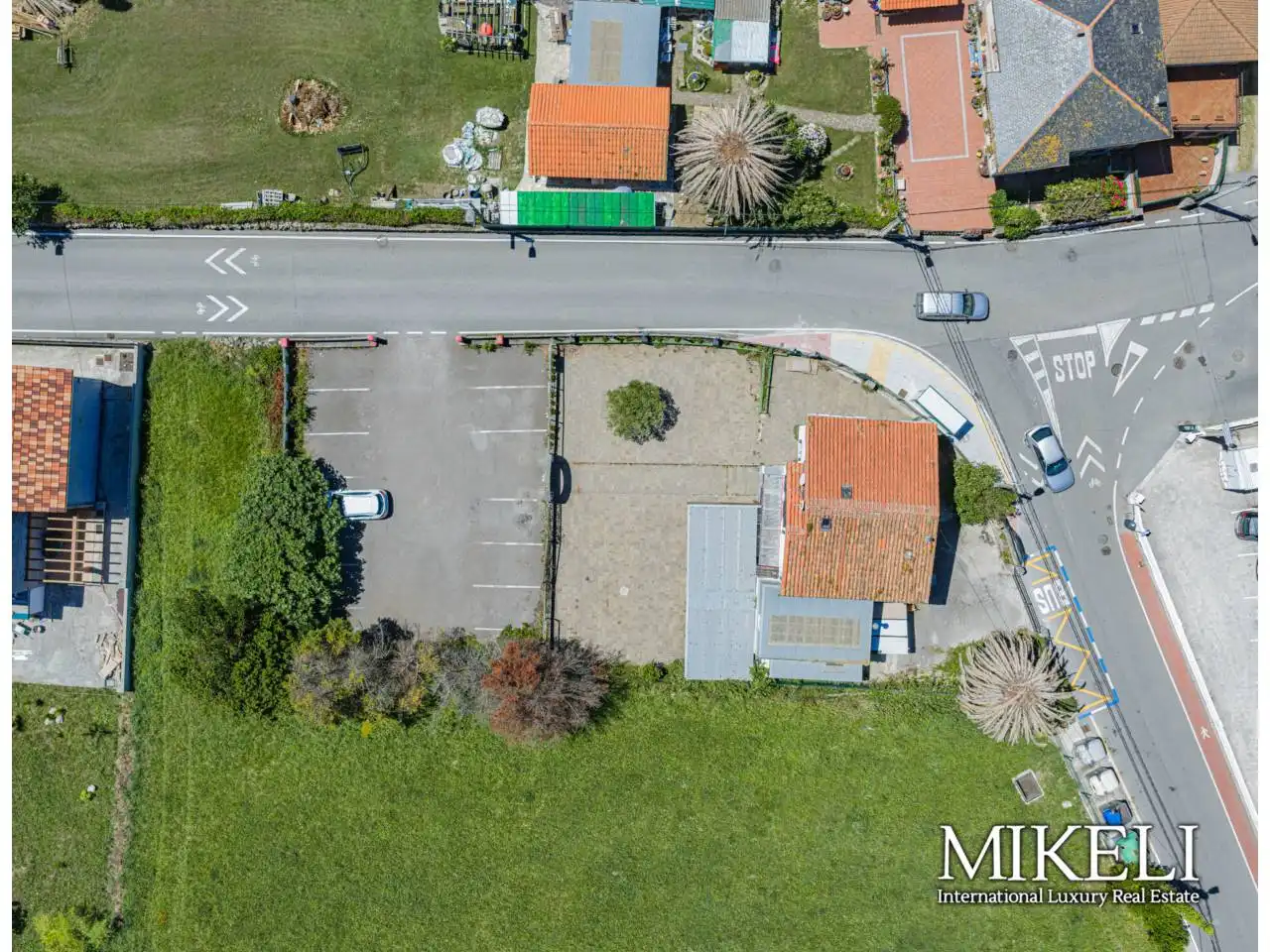 Parking de Casa o chalet en venta en Santander con Aire acondicionado, Calefacción y Jardín privado