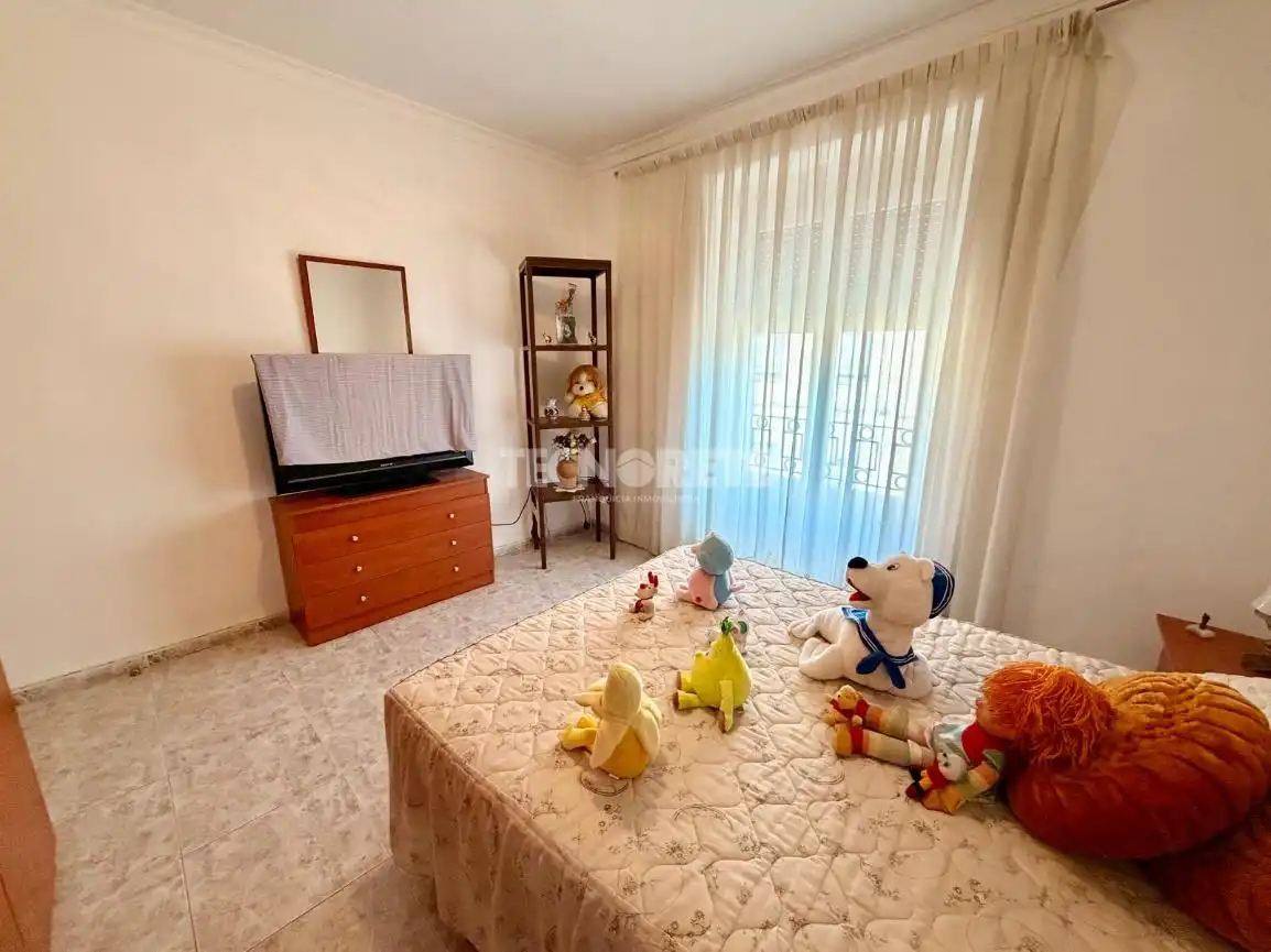 Habitación de Casa o chalet en venta en Añover de Tajo con Aire acondicionado y Amueblado