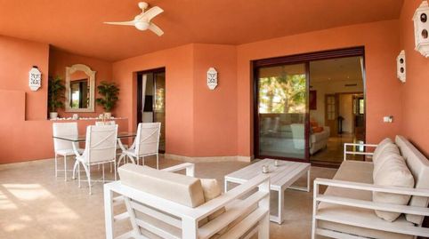 Foto 3 de Apartament de lloguer a Guadalmansa, Estepona