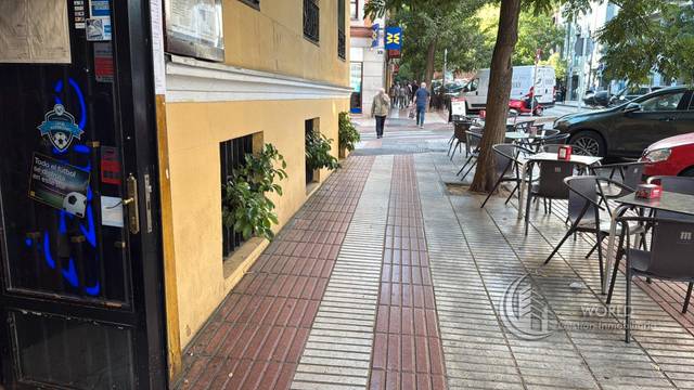 Local comercial en Venta en Paseo del Marqués de Zafra en Fuente del Berro
