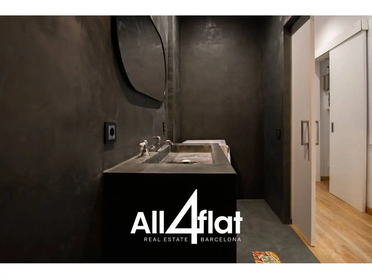 Flat with terrace for sale in Calle Agustí Vell, imagen 17