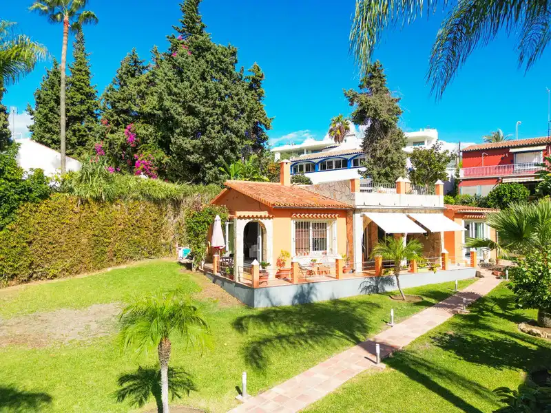 Chalet en venta en Nueva, imagen 18
