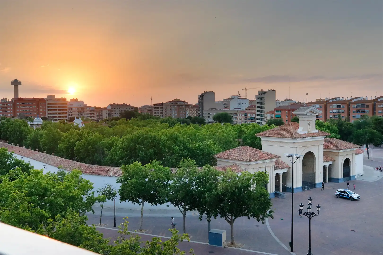 Vista exterior de Pis en venda en Albacete amb Calefacció i Balcó