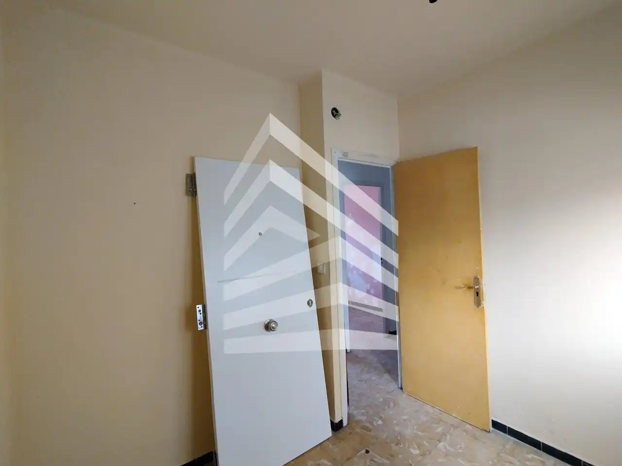 Piso en venta en La Jonquera con Balcón