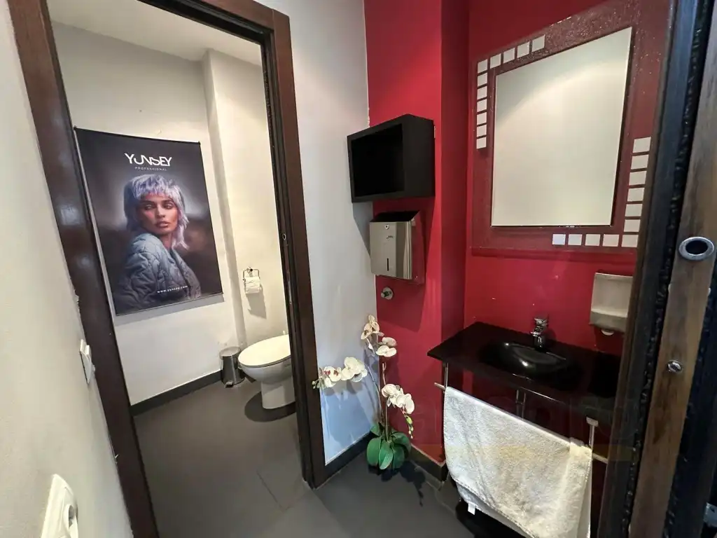 Local comercial de lloguer a Calle Pozas, imagen 19