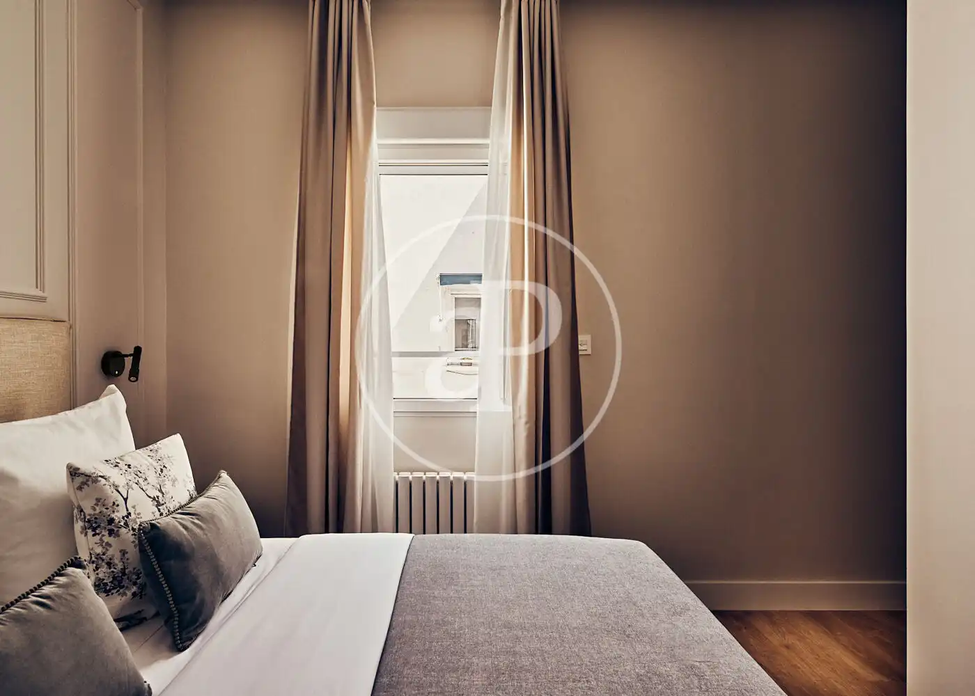 Schlafzimmer von Wohnung zum Verkauf in Madrid mit Klimaanlage, Heizung und Terrasse
