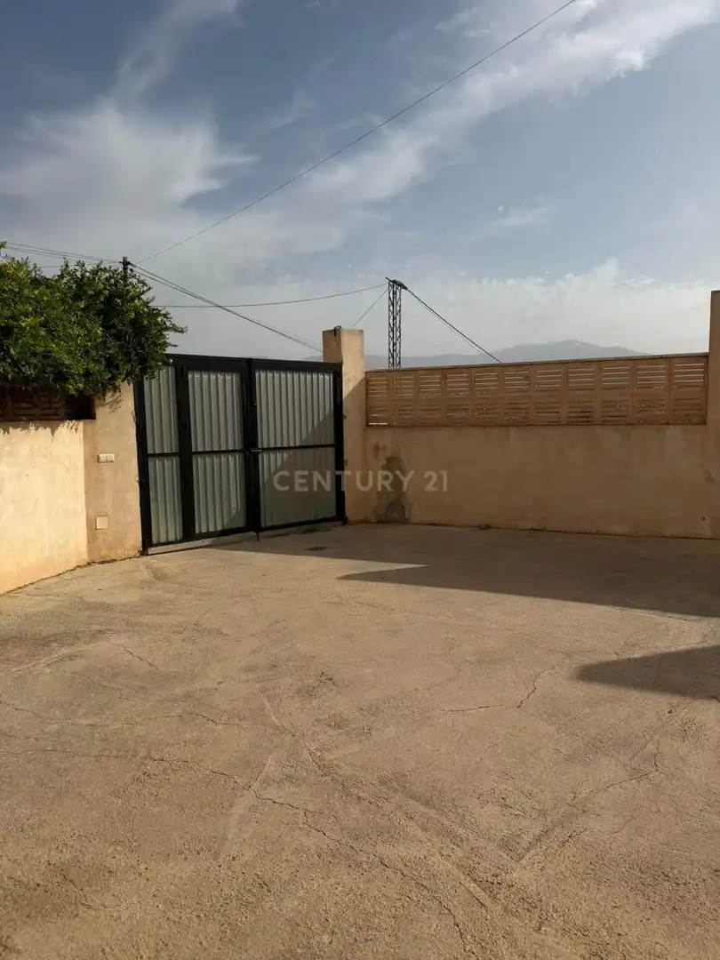 Vista exterior de Apartament en venda en Valle del Zalabí amb Alarma