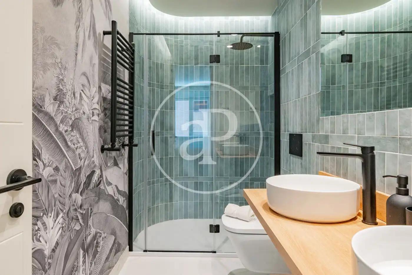 Baño de Piso en venta en Madrid con Aire acondicionado, Calefacción y Terraza
