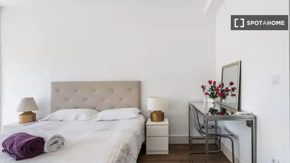 Habitación de Piso para compartir en Alicante / Alacant con Aire acondicionado, Terraza y Amueblado