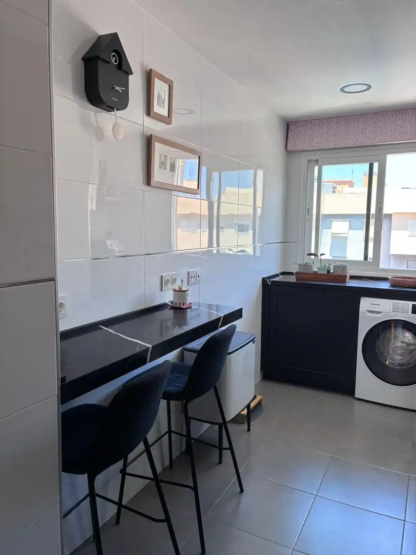 Cuina de Àtic en venda en Málaga amb Terrassa, Traster i Piscina comunitària