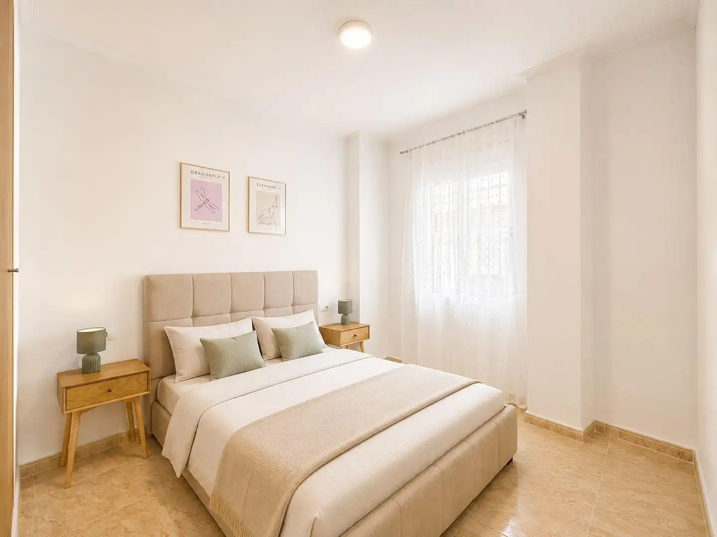Dormitori de Planta baixa en venda en Torrevieja amb Aire condicionat, Calefacció i Terrassa