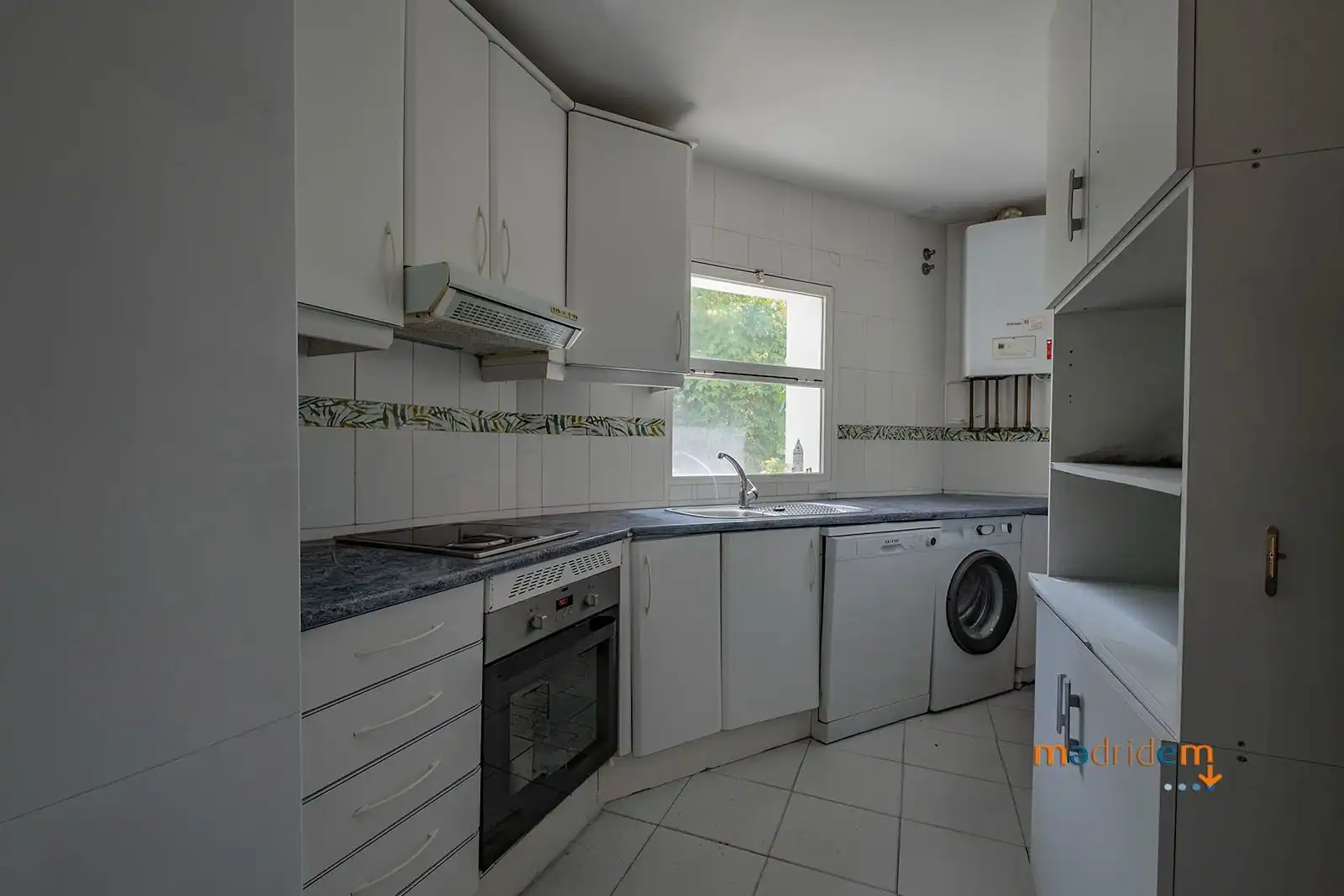 Kitchen of Houses for sale in Madrid