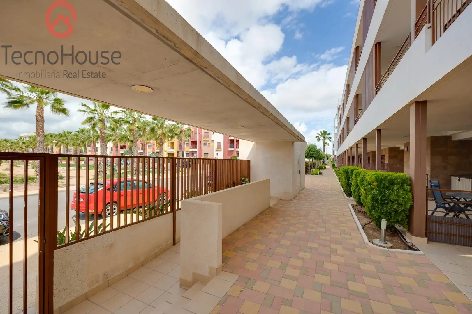 Vista exterior de Apartament en venda en Orihuela amb Aire condicionat, Calefacció i Jardí privat