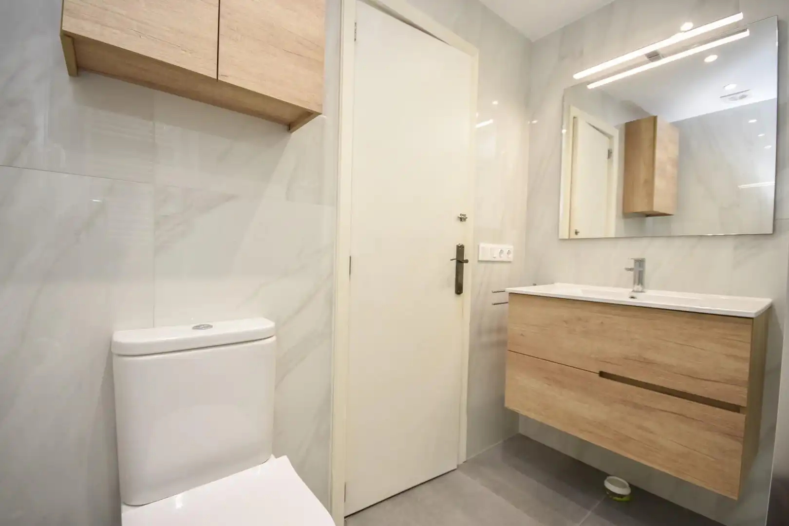 Baño de Piso en venta en  Palma de Mallorca con Aire acondicionado, Parquet y Terraza